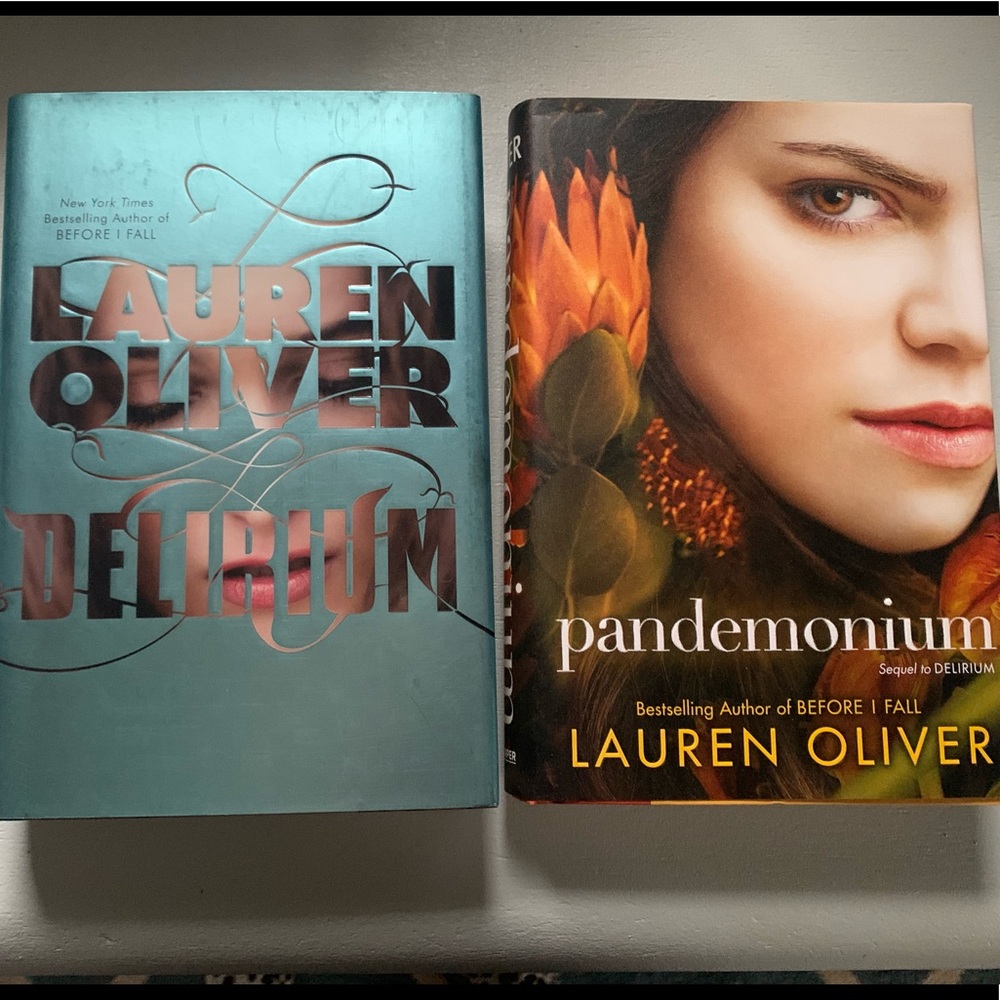 Lauren Oliver Book Bundle